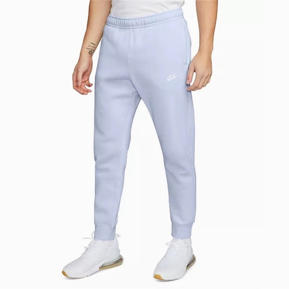 Nike Club Fleece Joggers in Light Blue